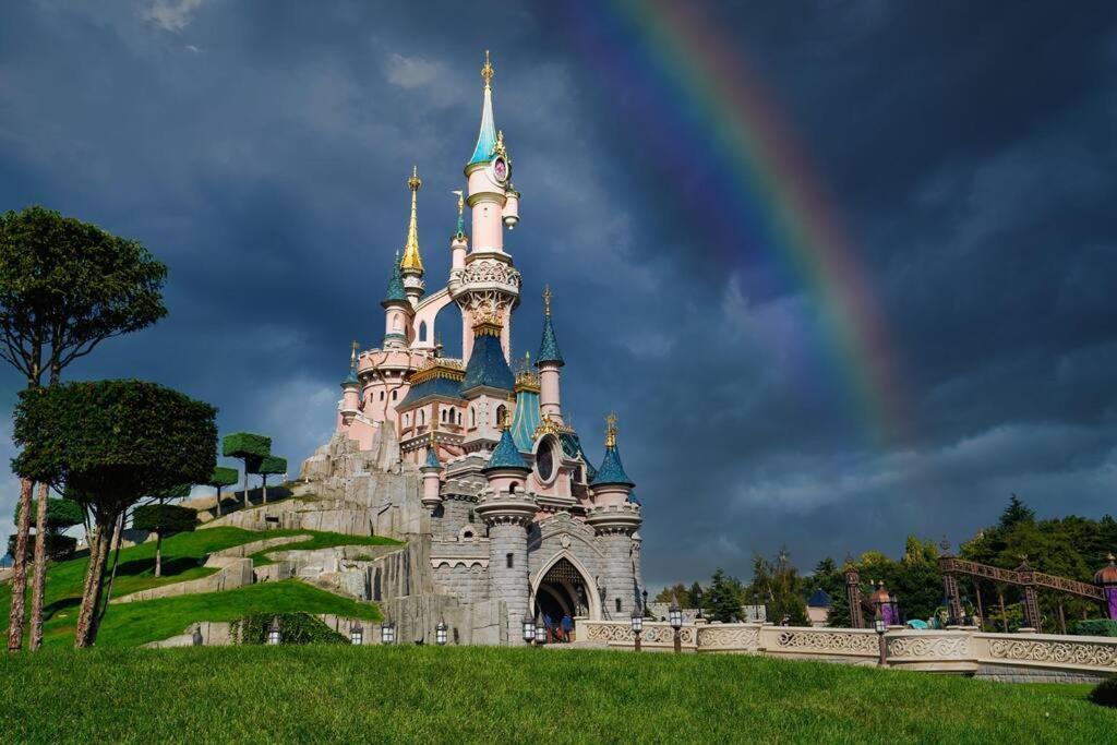 Appartement Chic 5 Min Disneyland/Vallee Village Serris Kültér fotó